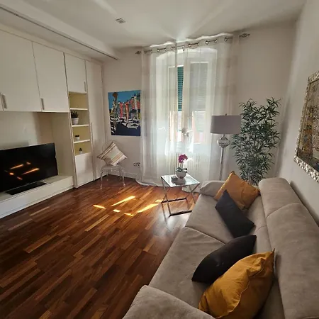 La Casa Di Filippo Apartment *